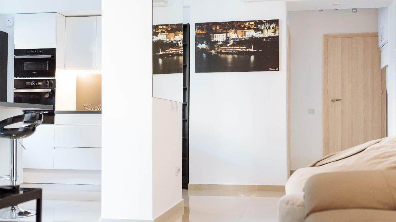 شقة Luxury Flat 8 Near Metro بوخارست المظهر الخارجي الصورة